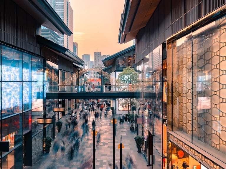 Retail & Consumer Products