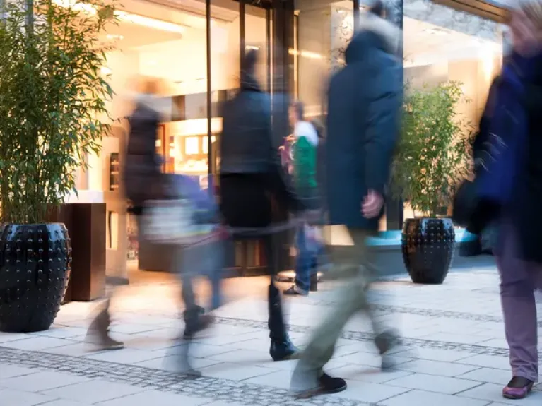 people shopping in the winter